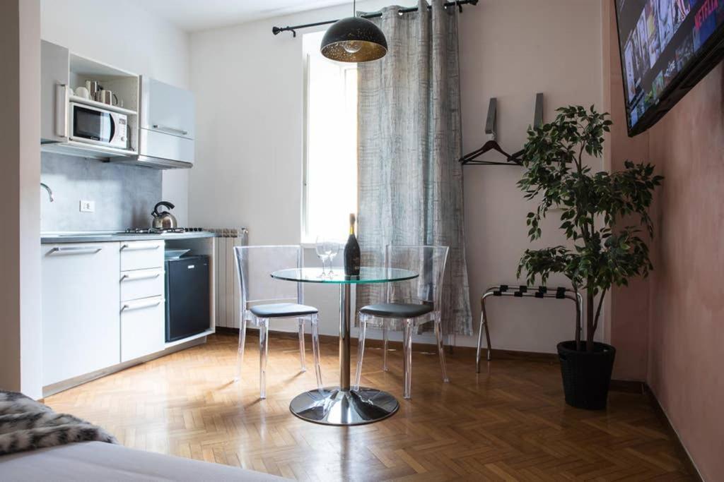 Pink Intimate Jacuzzi Suite Trastevere - Top Collection 罗马 外观 照片